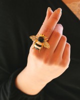 Anel "Bee" ajustável